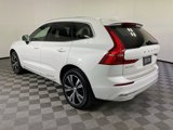 Certified 2022 Volvo XC60 B5 Inscription w/ Climate Package image 4
