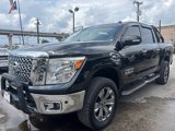 Used 2017 Nissan Titan SV image 3