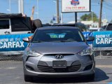Used 2014 Hyundai Veloster image 3