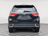 Used 2017 Toyota Highlander Limited Platinum image 5