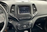Used 2019 Jeep Cherokee Latitude Plus image 6