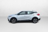 Used 2020 Nissan Kicks SR image 2