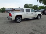Used 2009 GMC Sierra 1500 SLT w/ White Diamond Edition image 3