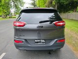 Used 2017 Jeep Cherokee Altitude image 5