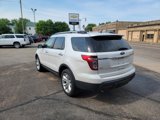 Used 2015 Ford Explorer XLT w/ Equipment Group 202A image 5