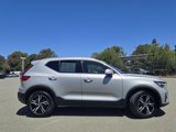 Certified 2025 Volvo XC40 B5 Core image 4