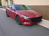 Certified 2022 Hyundai Elantra SEL w/ Preferred Accessory Package image 4