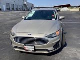 Used 2019 Ford Fusion SE image 2