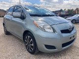 Used 2011 Toyota Yaris 4-Door Hatchback image 4