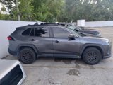 Used 2019 Toyota RAV4 LE image 4