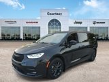 Certified 2021 Chrysler Pacifica Touring-L w/ Premium & Safety Sphere Group image 2