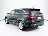 Used 2019 Kia Sorento LX image 5