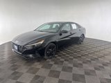 Used 2023 Hyundai Elantra SEL w/ Cargo Package image 3