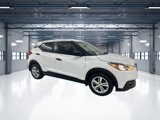 Used 2020 Nissan Kicks S image 3