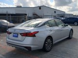 Used 2023 Nissan Altima 2.5 SV image 3