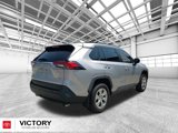 Used 2021 Toyota RAV4 LE image 3