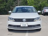 Used 2017 Volkswagen Jetta SE image 3