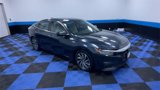 Used 2020 Honda Insight Touring image 2