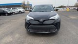 Used 2022 Toyota C-HR XLE image 3