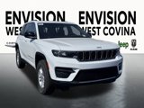 New 2025 Jeep Grand Cherokee Laredo w/ Luxury Tech Group I image 3
