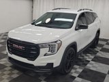 Used 2022 GMC Terrain SLE w/ Driver Convenience Package image 3