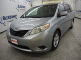 Used 2014 Toyota Sienna LE image 2