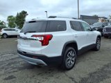 Certified 2023 GMC Acadia SLE w/ Driver Convenience Package image 3