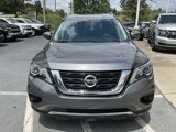 Used 2019 Nissan Pathfinder S image 2