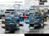 Used 2018 Ford Explorer XLT image 4