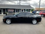 Used 2019 Dodge Charger SXT image 2