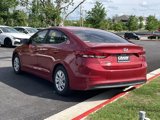 Used 2018 Hyundai Elantra SE image 3