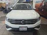 Certified 2024 Volkswagen Tiguan SE w/ Panoramic Sunroof Package image 3