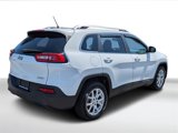 Used 2015 Jeep Cherokee Latitude image 3
