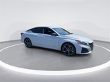 Used 2023 Nissan Altima 2.5 SR image 2