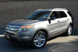 Used 2013 Ford Explorer XLT image 2