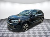 Used 2023 Volkswagen Taos SE image 2
