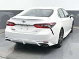 Used 2023 Toyota Camry SE image 5