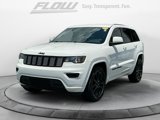 Used 2017 Jeep Grand Cherokee Altitude image 3