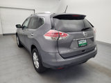 Used 2016 Nissan Rogue SV w/ SV Premium Package image 5