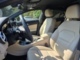 Used 2017 Mercedes-Benz GLA 250 4MATIC image 3