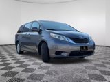 Used 2015 Toyota Sienna LE image 4