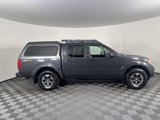 Used 2015 Nissan Frontier PRO-4X image 2