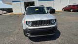 Used 2016 Jeep Renegade Latitude image 3