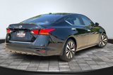 Used 2021 Nissan Altima 2.5 SV image 2