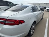 Used 2015 Jaguar XF Premium image 4