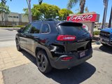 Used 2017 Jeep Cherokee Sport image 5