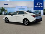 New 2025 Hyundai Elantra SEL image 4