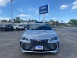 Used 2019 Toyota Avalon Limited image 2