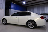 Used 2015 INFINITI Q40 w/ Navigation Package image 2
