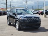 Certified 2022 Jeep Compass Latitude image 3